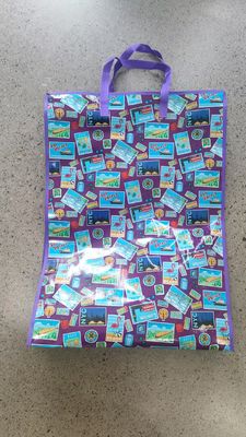 Sacos de compras de plástico impermeáveis reutilizáveis impressos personalizados perfeitos para negócios